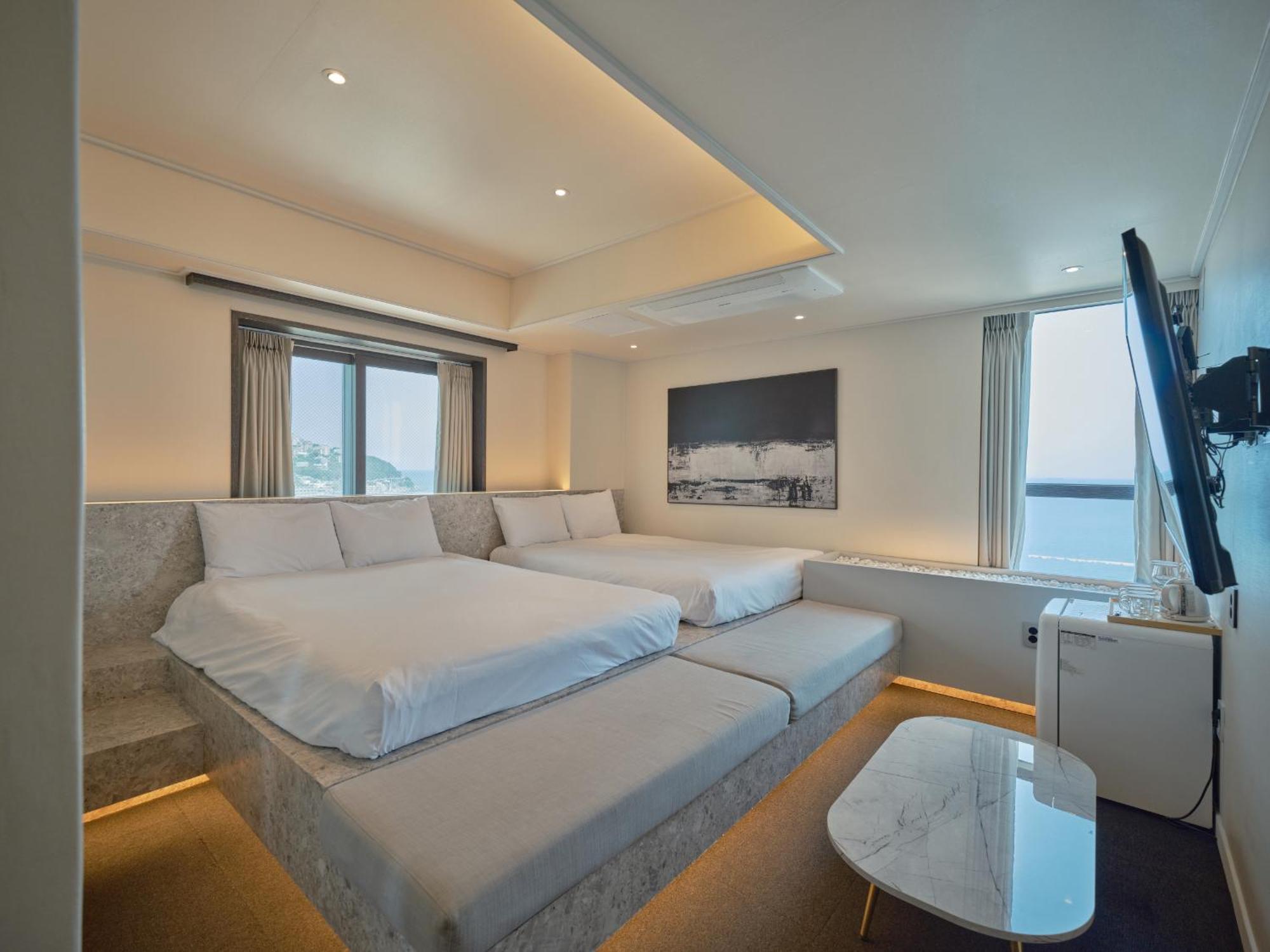 Uh The Haeundae 3*